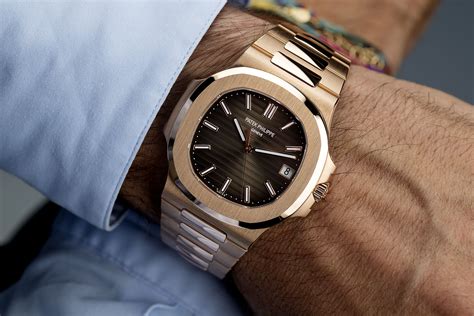 patek philippe nautilus 5711 rose gold leather strap|Patek Philippe folding buckle.